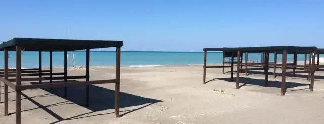 gazebo da spiaggia infissi