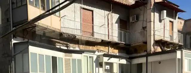 edificio residenziale verande