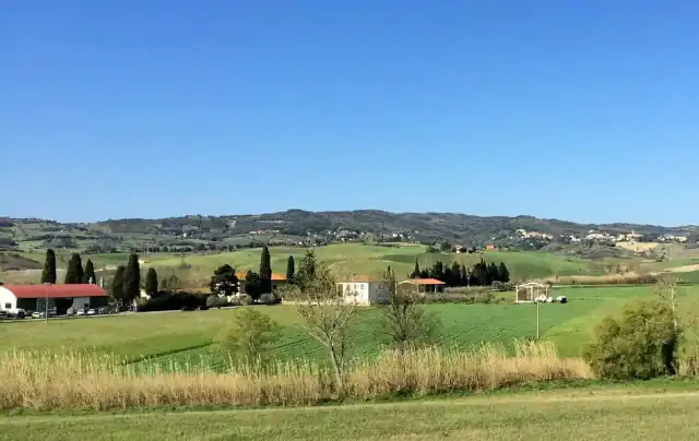 Zone agricole, chi ha diritto a costruire e quali requisiti occorrono