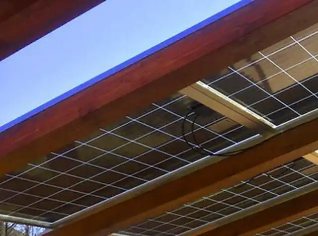 Pergola fotovoltaica, elemento arredo o manufatto edilizio?